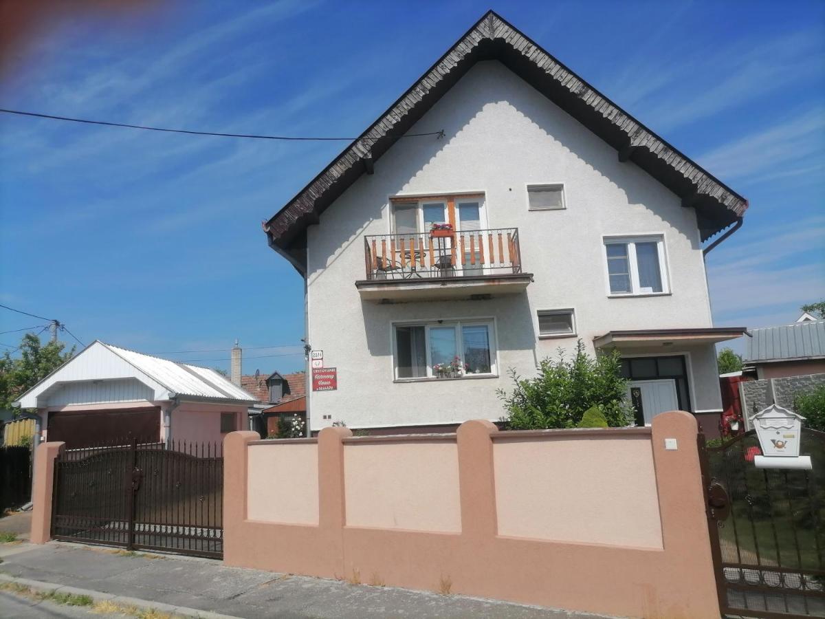 Ubytovanie Harmony House Hotel Veľký Meder Exterior foto